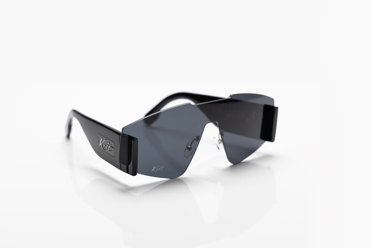 Black Eclipse